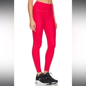 Beyond Yoga Powerbeyond Strive High Waisted Legging Sz M in Retro Red NWT 90